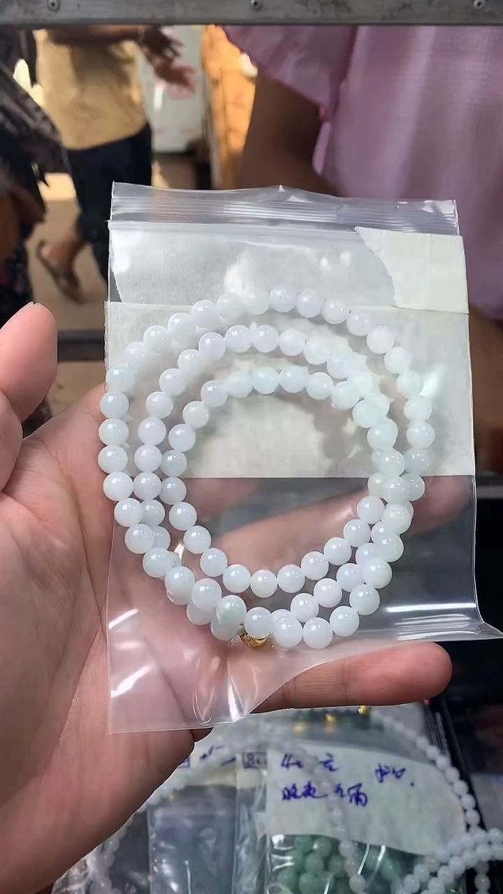 定制翡翠未镶嵌翡翠珠串