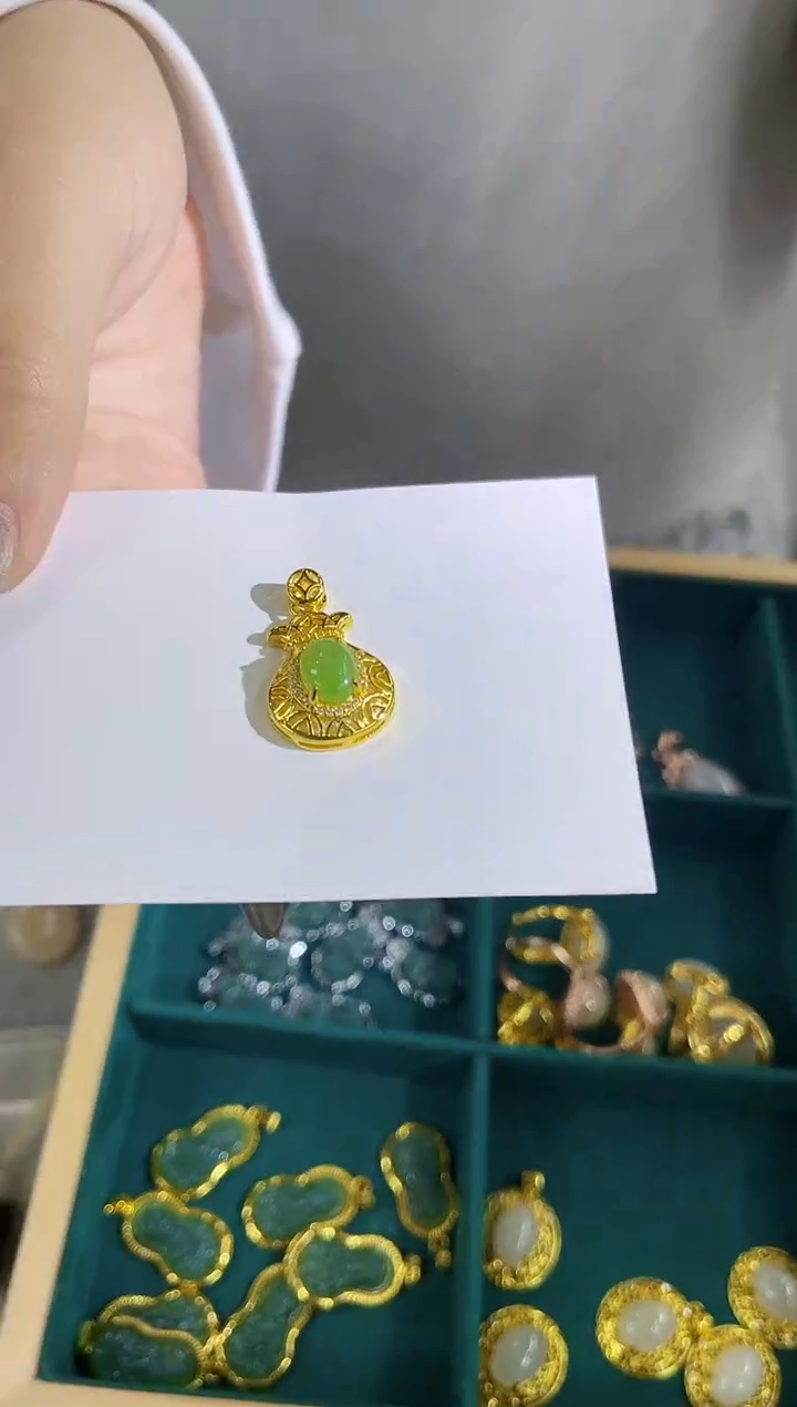 【闪购商品】和田玉吊坠未镶嵌213多样性发其一