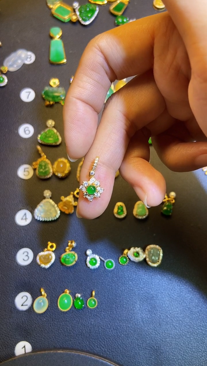 吊坠(不含链)银S925镶嵌翡翠1