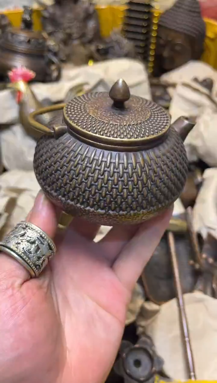 精美铜器，点击下单