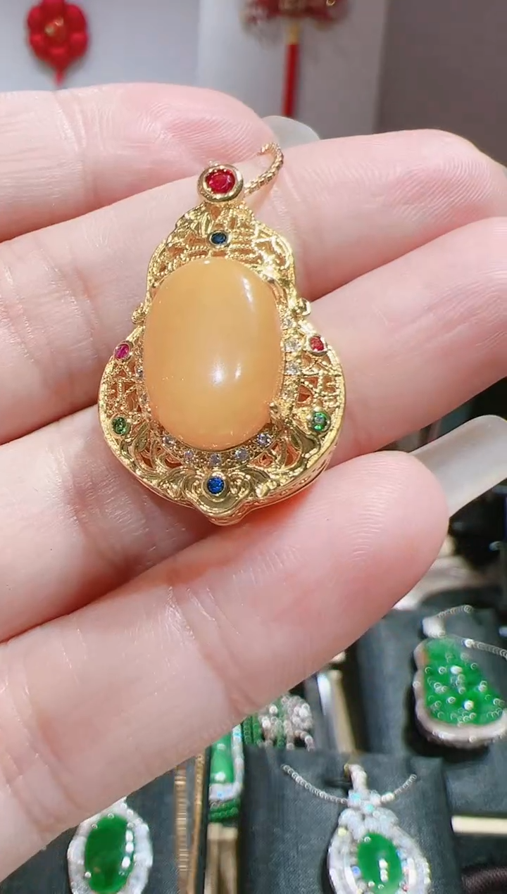 【闪购商品】蜜蜡颈饰合金202530626