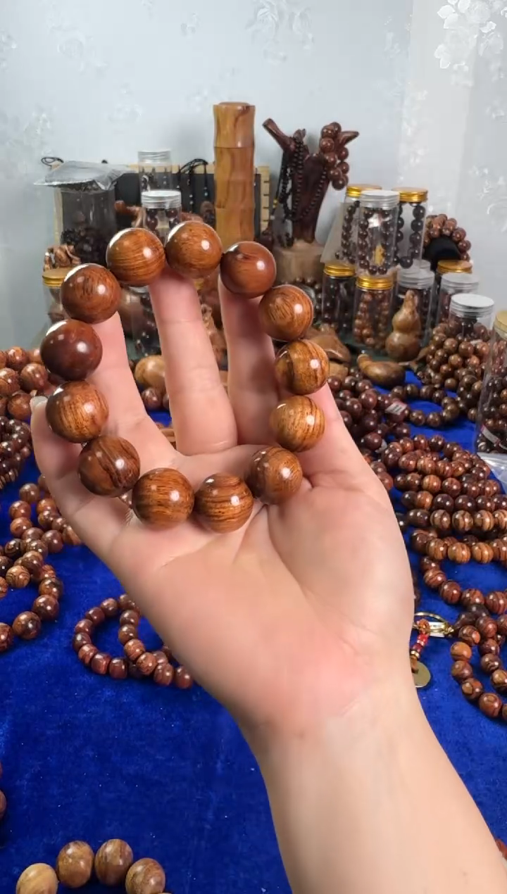 手串/手链黄花梨/降香黄檀1.8规格家具老料海黄手串