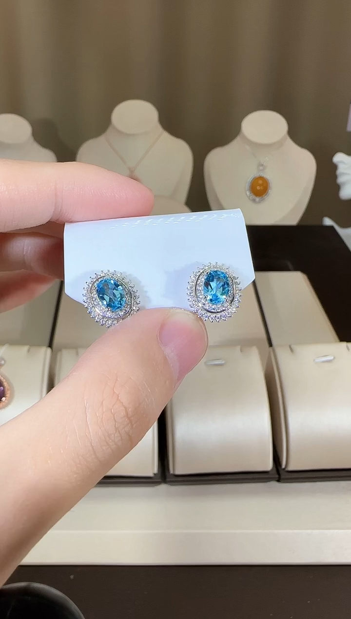 【闪购商品】托帕石耳饰银S925镶嵌5*7mm耳钉