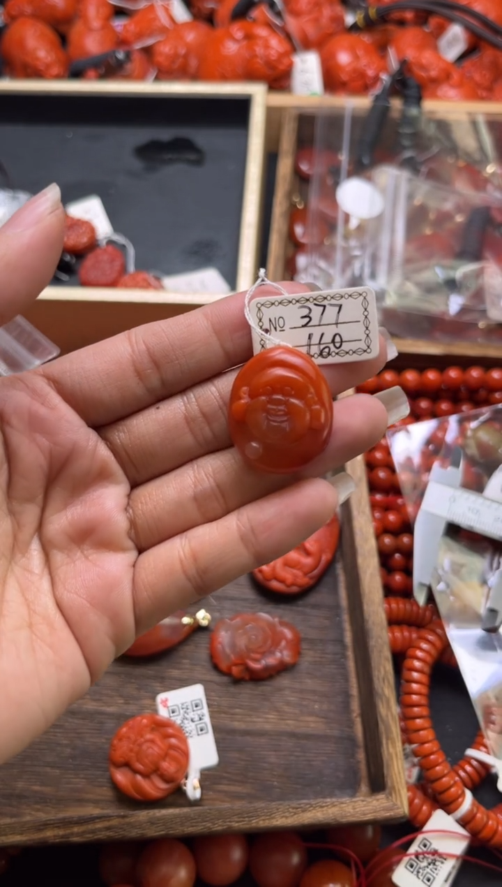 【闪购商品】南红玛瑙珠宝奇石未镶嵌377