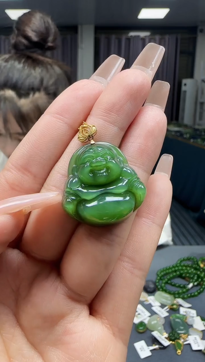 【闪购商品】和田玉挂件18K金镶嵌1