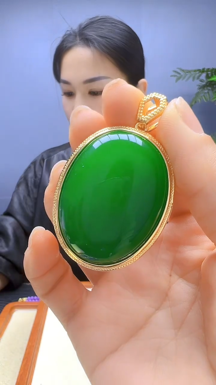 【闪购商品】翡翠颈饰14K金镶嵌颈饰