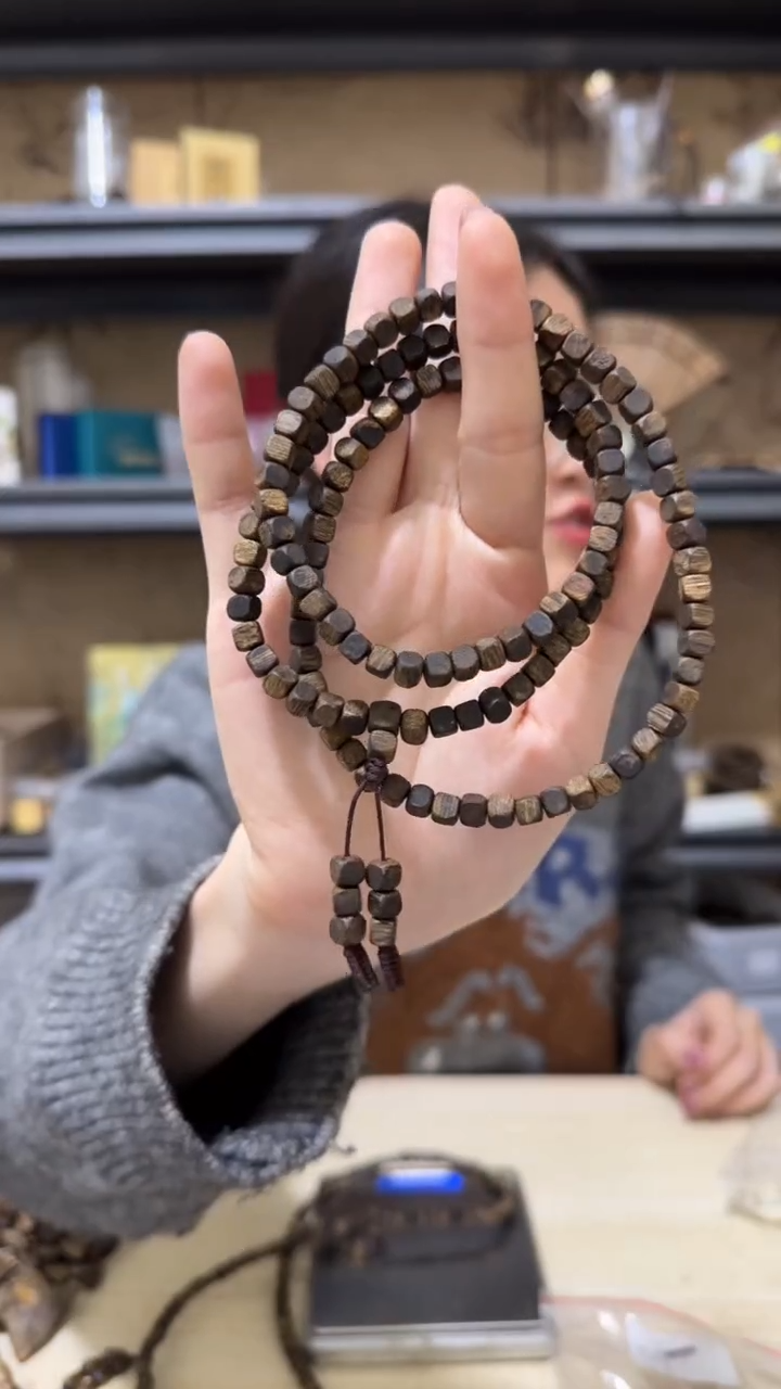 【闪购商品】沉香手串17号张勺子方糖多圈多样性一条