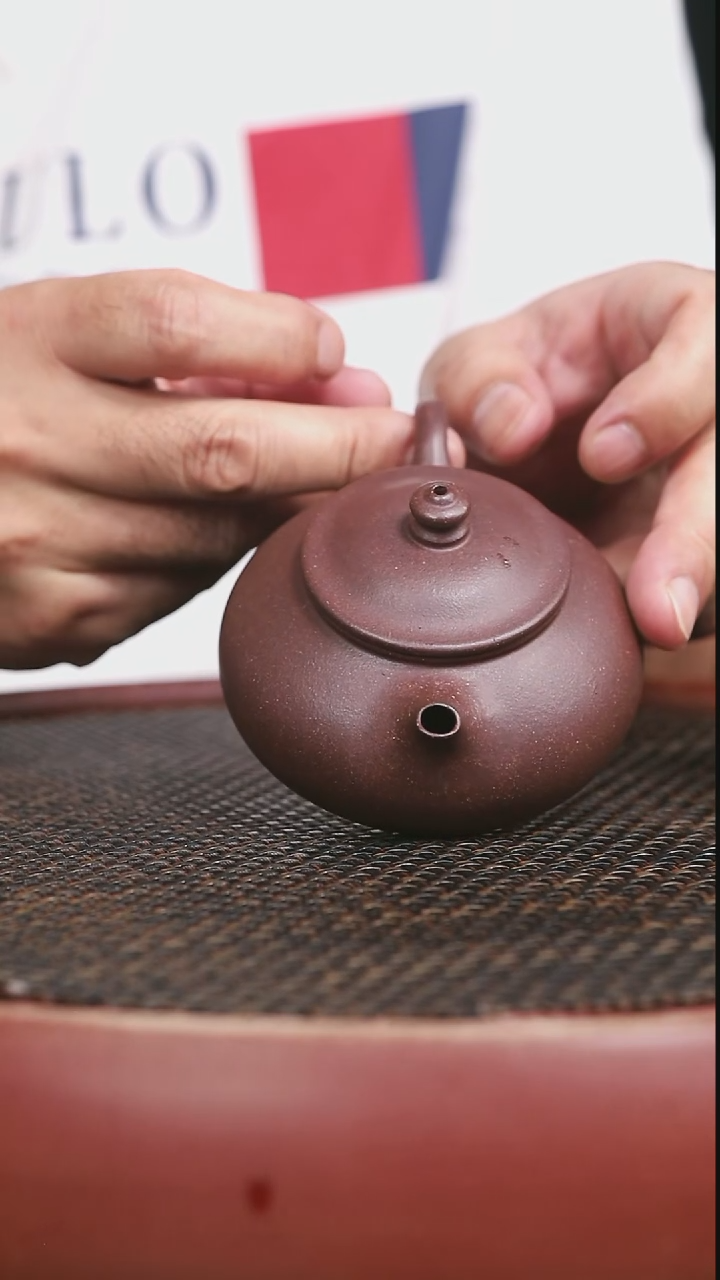 茶壶紫砂高砂老紫泥寒江150CC