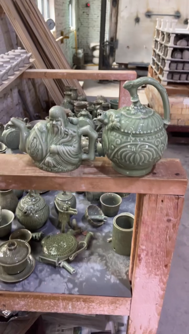 微瑕耀州四绝倒流壶（大）+两心壶