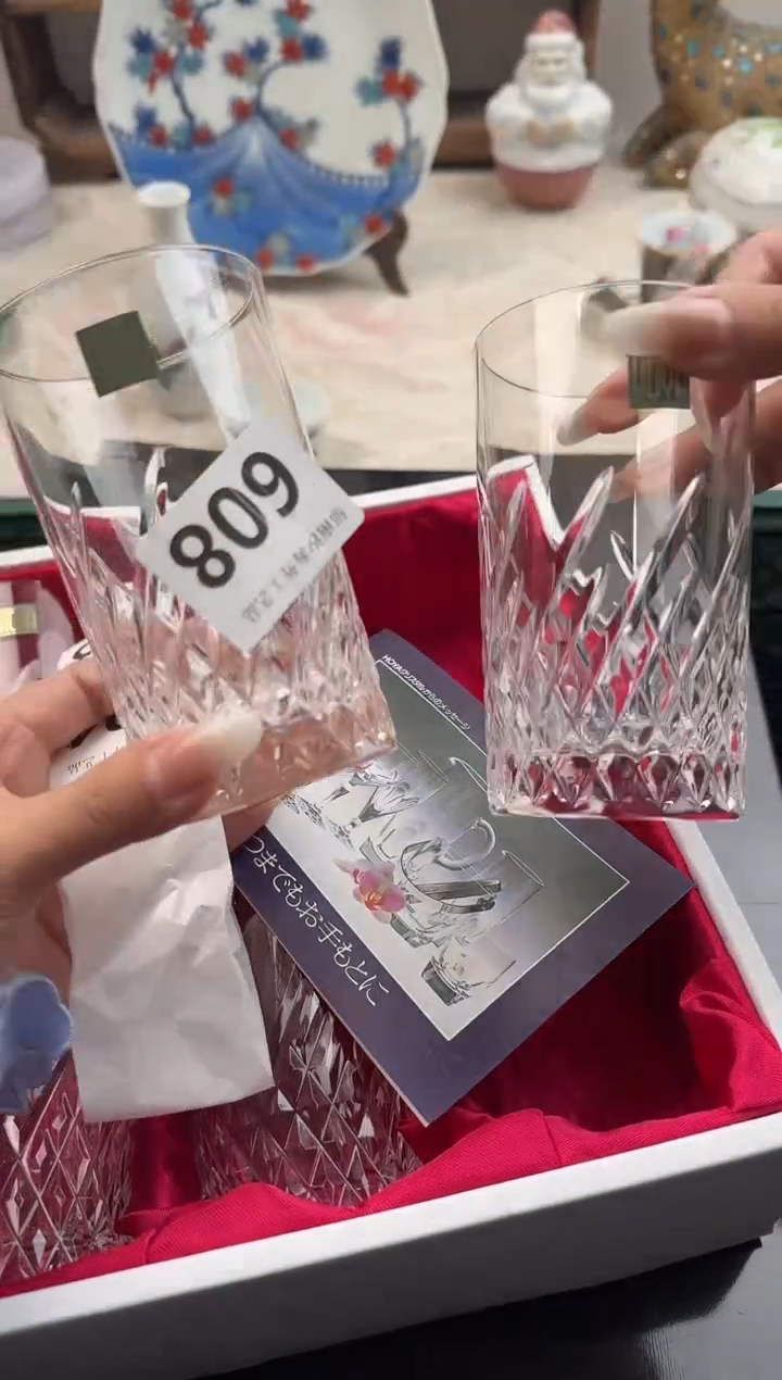 四**二E          608