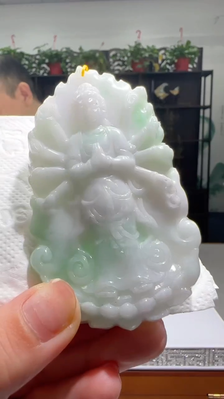 【闪购商品】翡翠颈饰未镶嵌天然翡翠A货吊坠