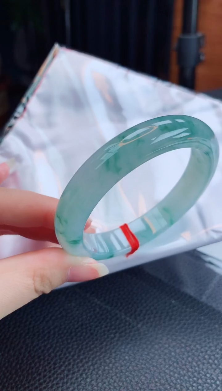 【闪购商品】翡翠手镯未镶嵌缅甸天然翡翠A货手镯