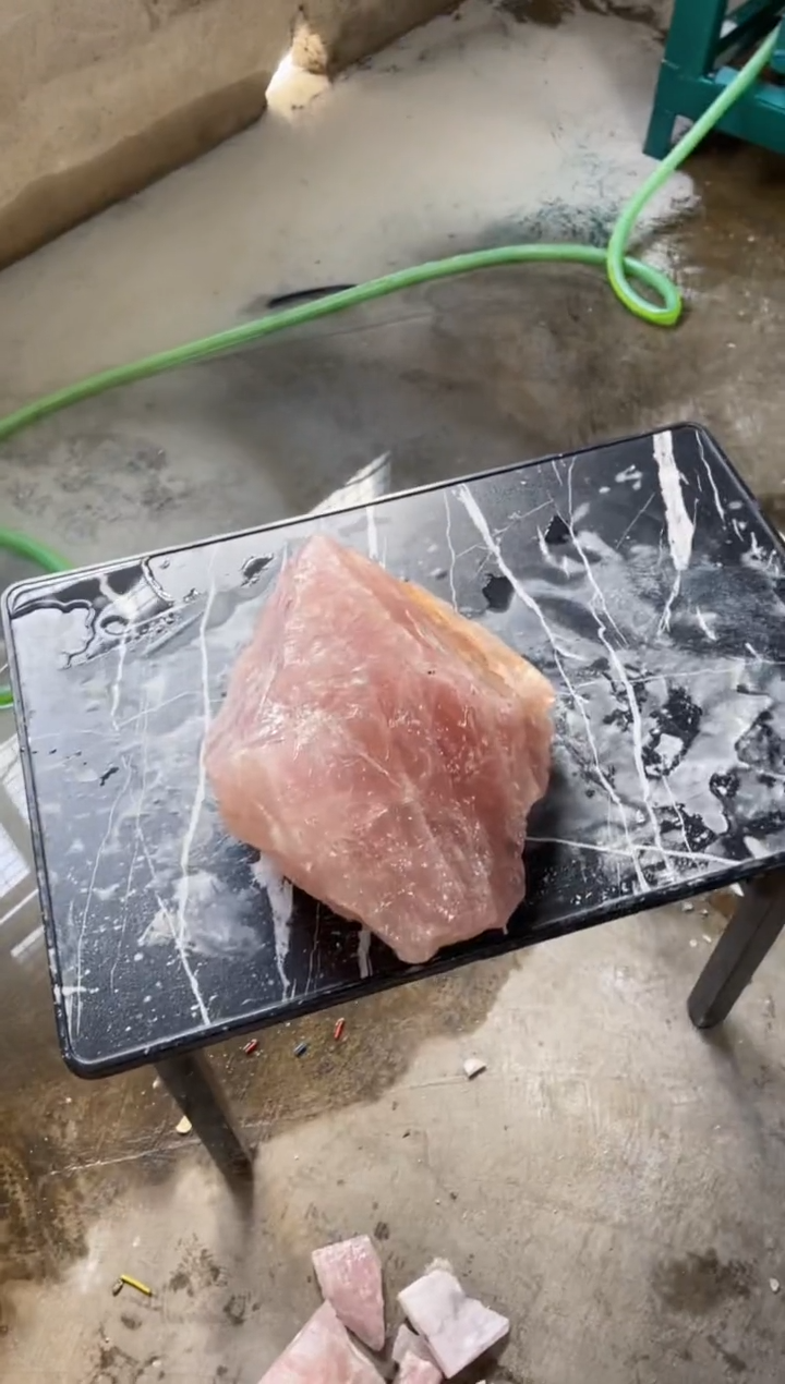 【闪购商品】水晶原石未镶嵌天然粉水晶原石摆件拍7单99发1