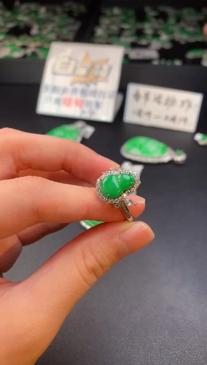 【闪购商品】翡翠戒指银S925镶嵌翡翠