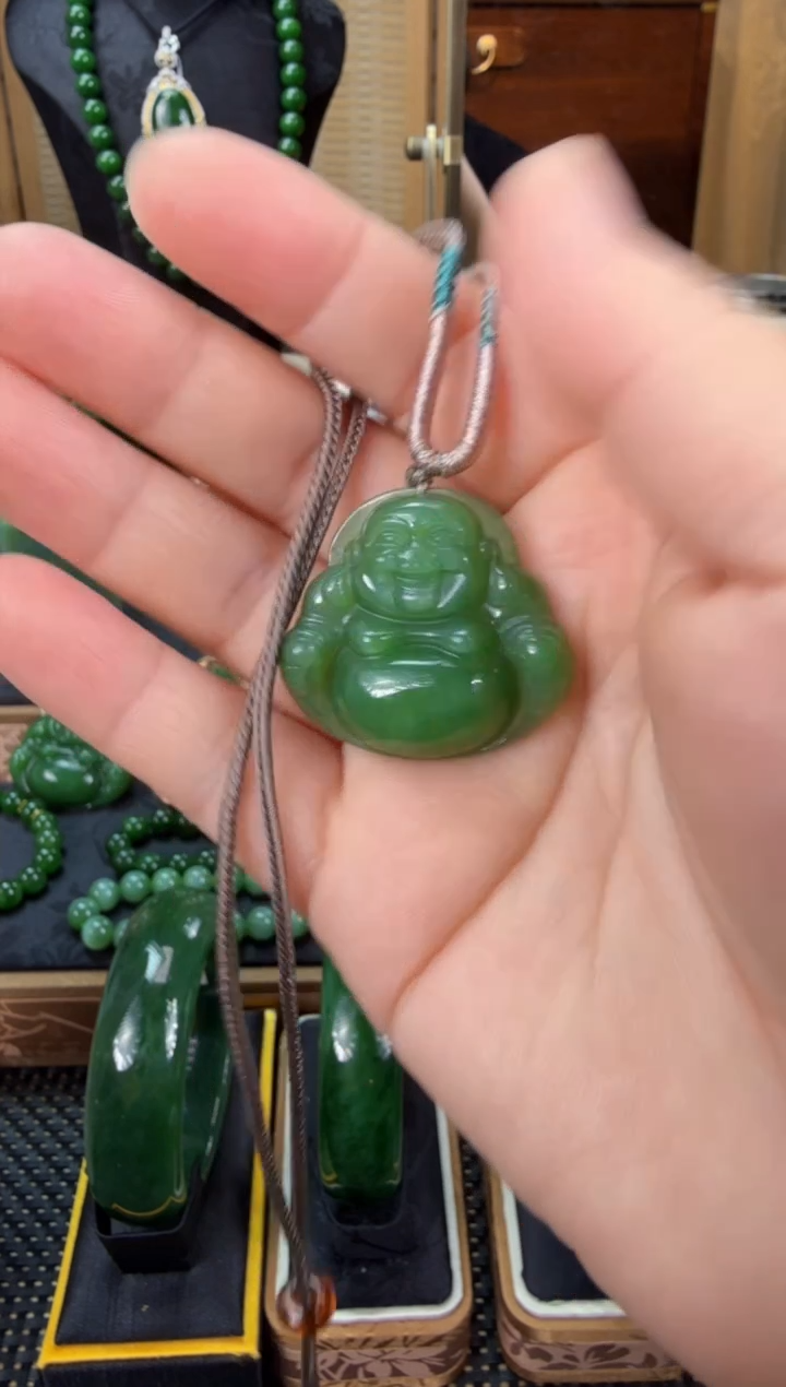 【闪购商品】和田玉（碧玉）吊坠(赠链)未镶嵌 