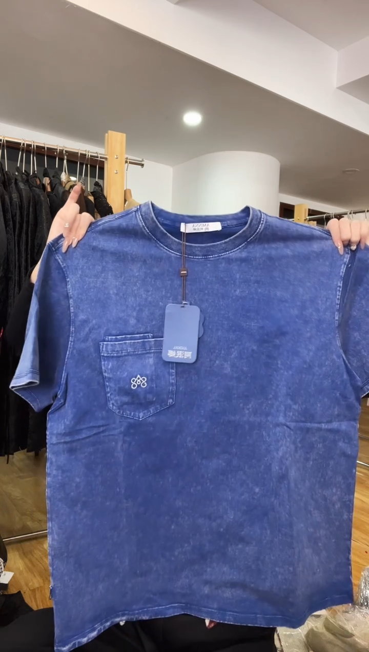 半袖       S码         120斤   