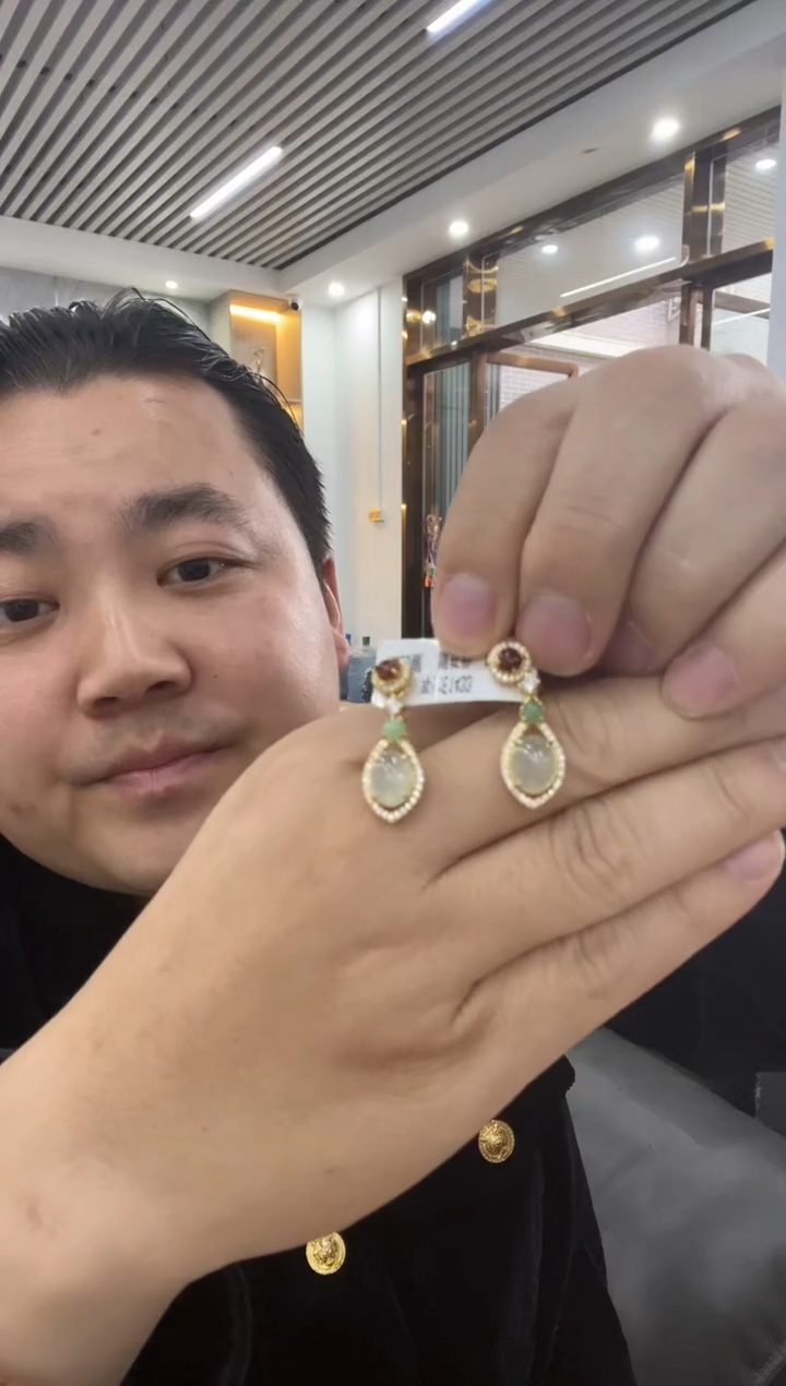 【闪购商品】翡翠耳饰未镶嵌耳环