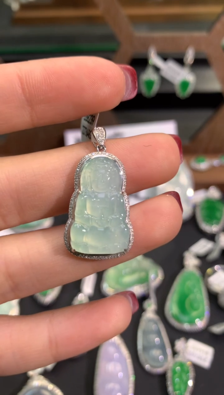 【闪购商品】翡翠吊坠(不含链)18K金镶嵌吊坠