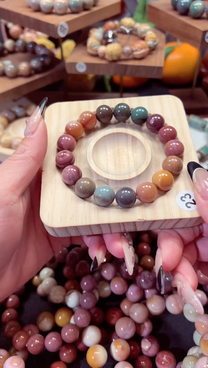 【闪购商品】石英质玉手链未镶嵌140