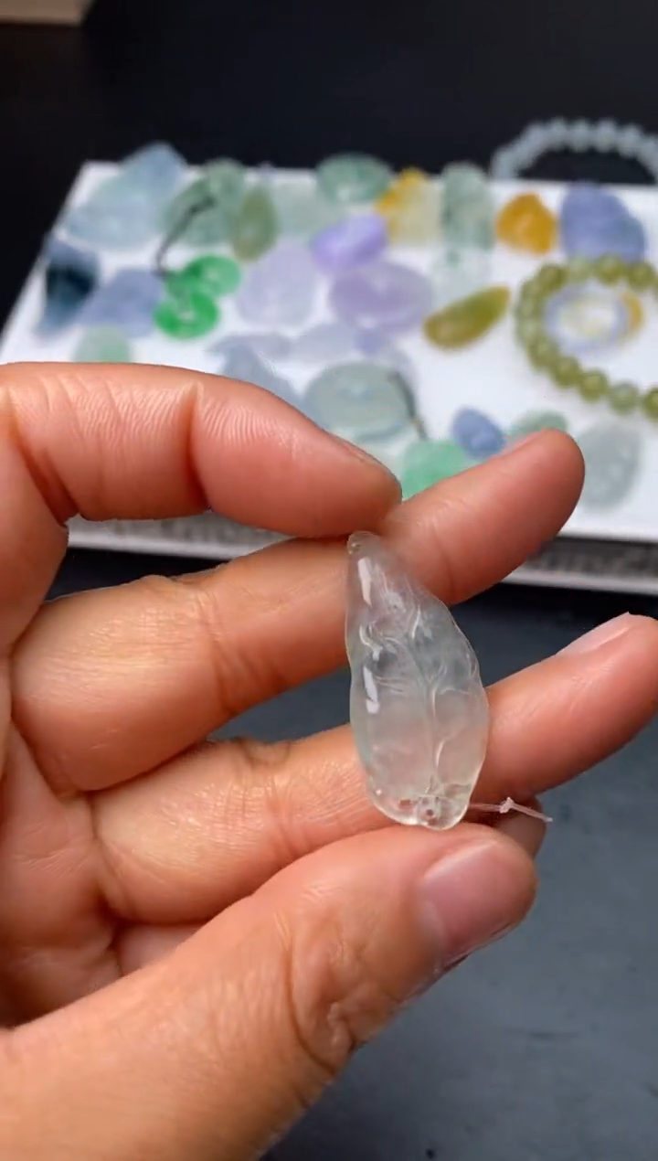 【闪购商品】定制翡翠未镶嵌翡翠毛货~