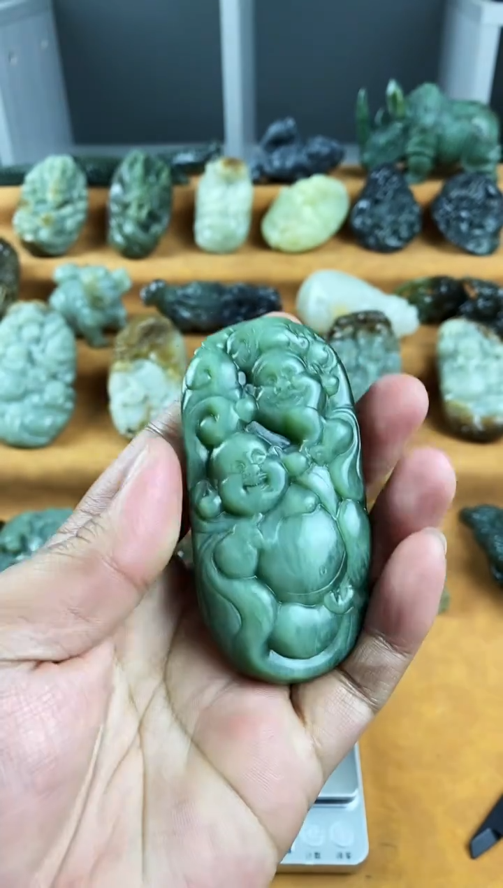 未镶嵌和田玉把件1