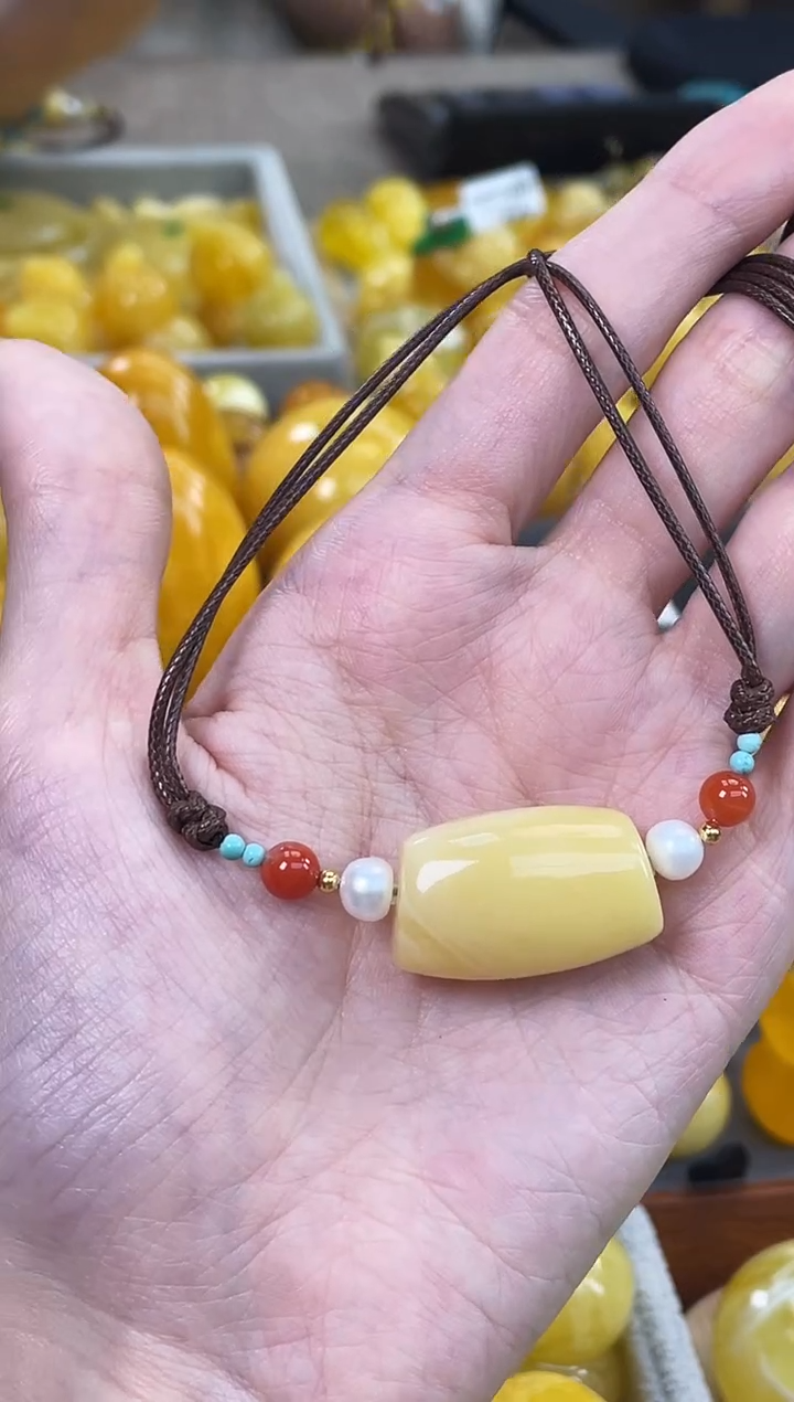 裸石琥珀未镶嵌J40