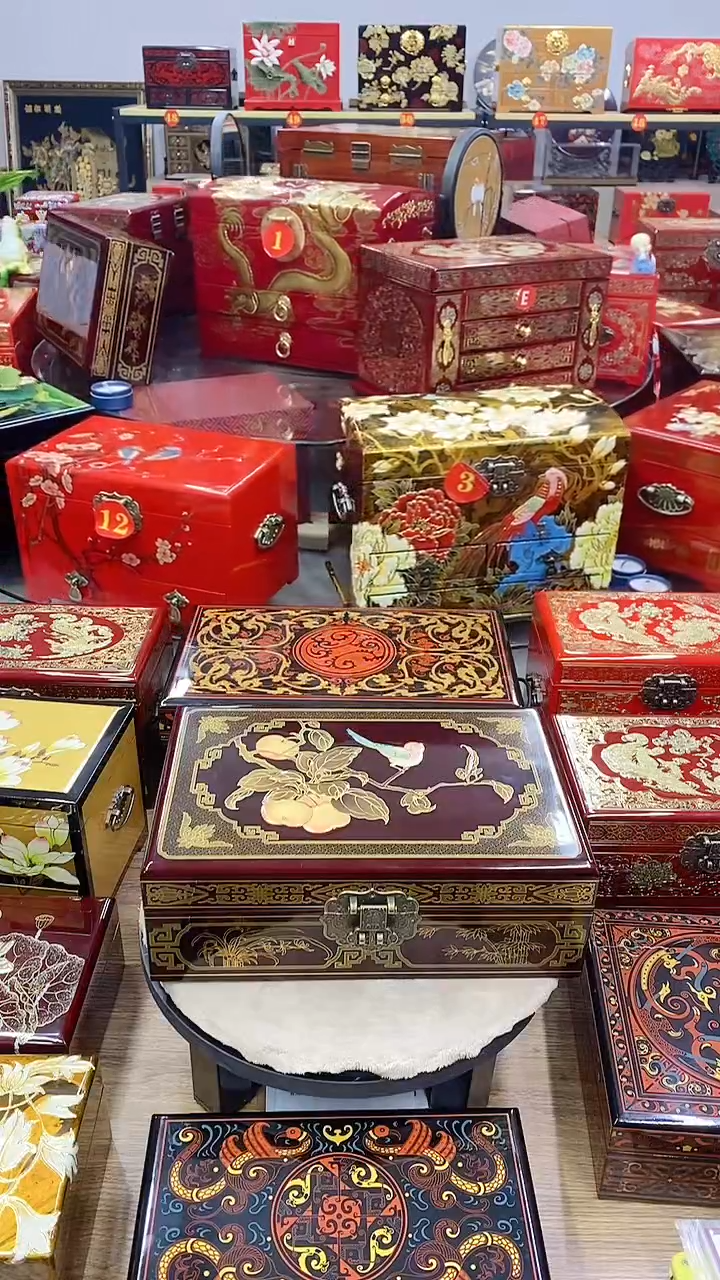 【闪购商品】28黑加红手推漆双层事事如意收藏款