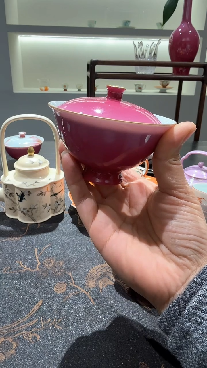 【闪购商品】合吾丹子渐变胭脂红盖碗