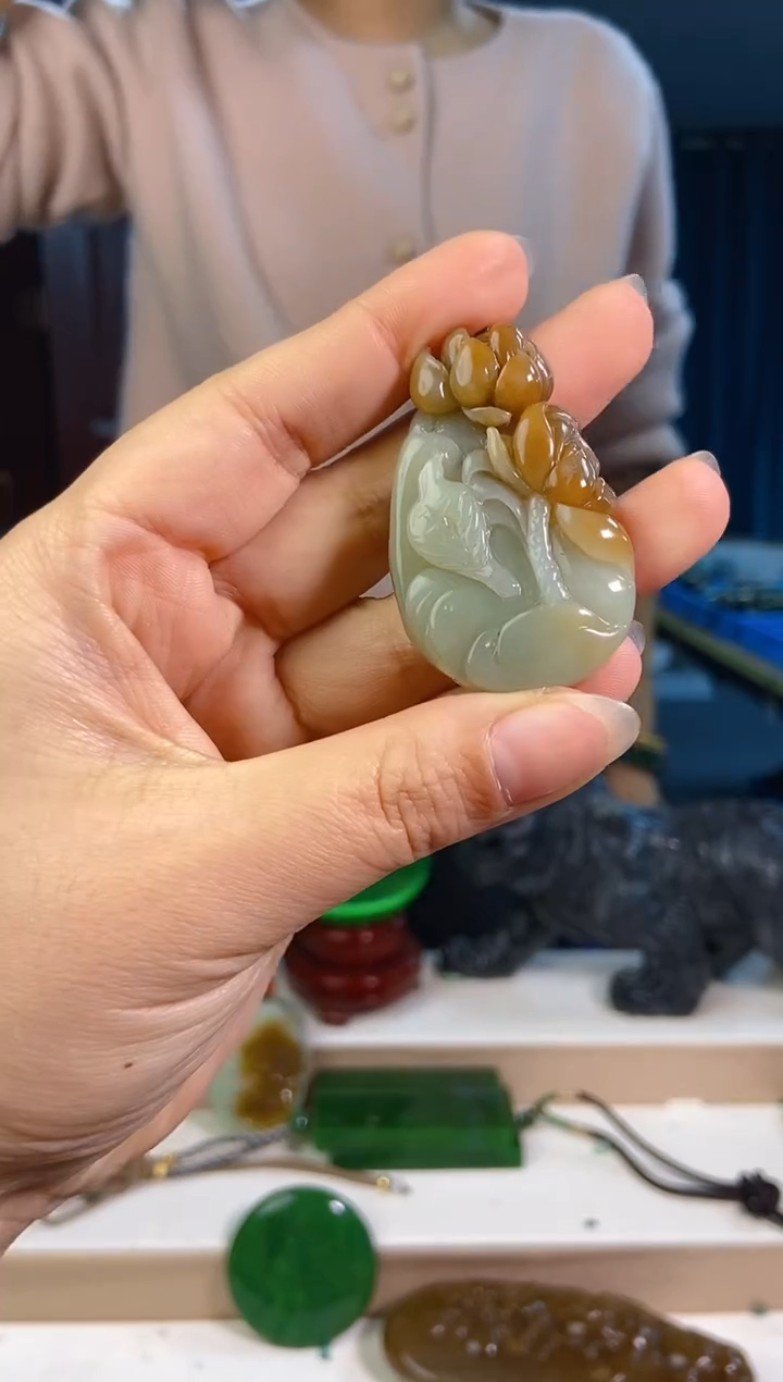 【闪购商品】和田玉未镶嵌挂件1