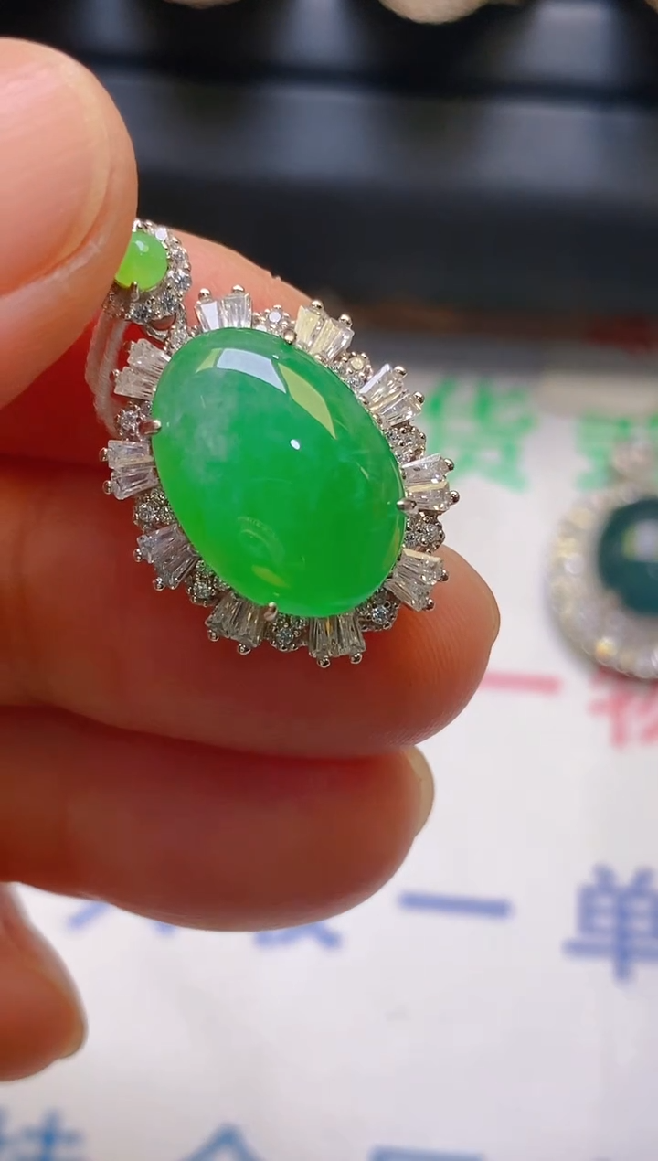 【闪购商品】翡翠耳饰银S925镶嵌天然A货翡翠1