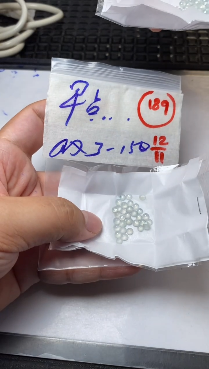 未镶嵌定制翡翠早*睡缅甸天然翡翠A货189