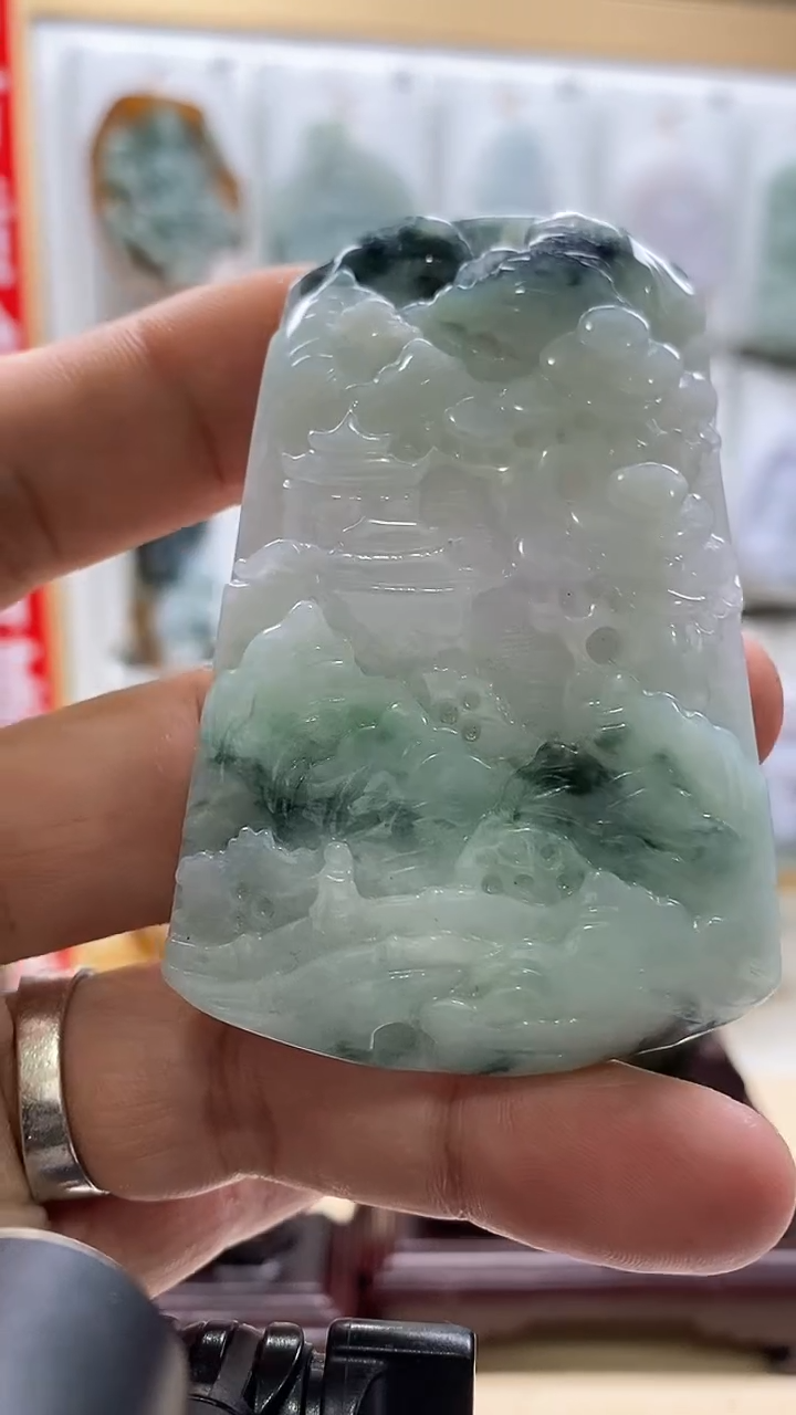 颈饰未镶嵌翡翠翡翠A货2025/12/21