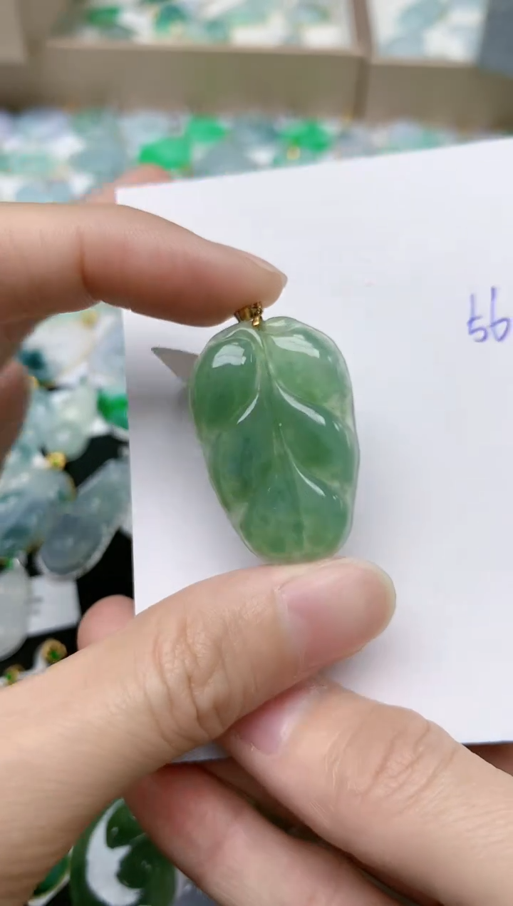 【闪购商品】翡翠颈饰18K金镶嵌56天然翡翠A货  