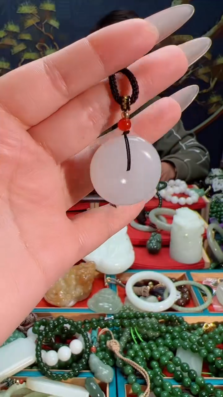 【闪购商品】和田玉吊坠未镶嵌多样性发货拍一发一