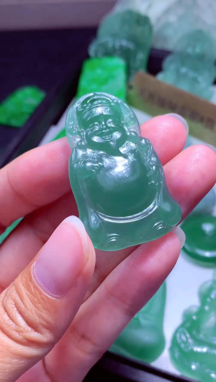 未镶嵌定制翡翠雷***嘚天然缅甸翡翠A货 基地发货多样性发货其一