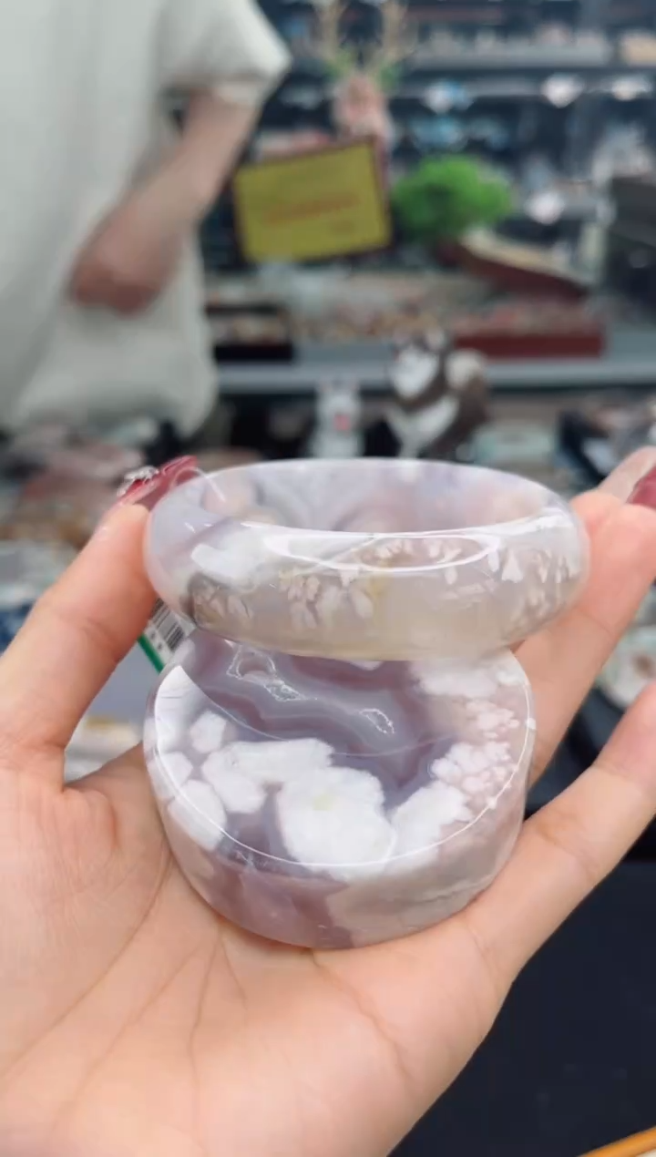 【闪购商品】石英质玉手镯未镶嵌59圈口（赠品镯心）1355022