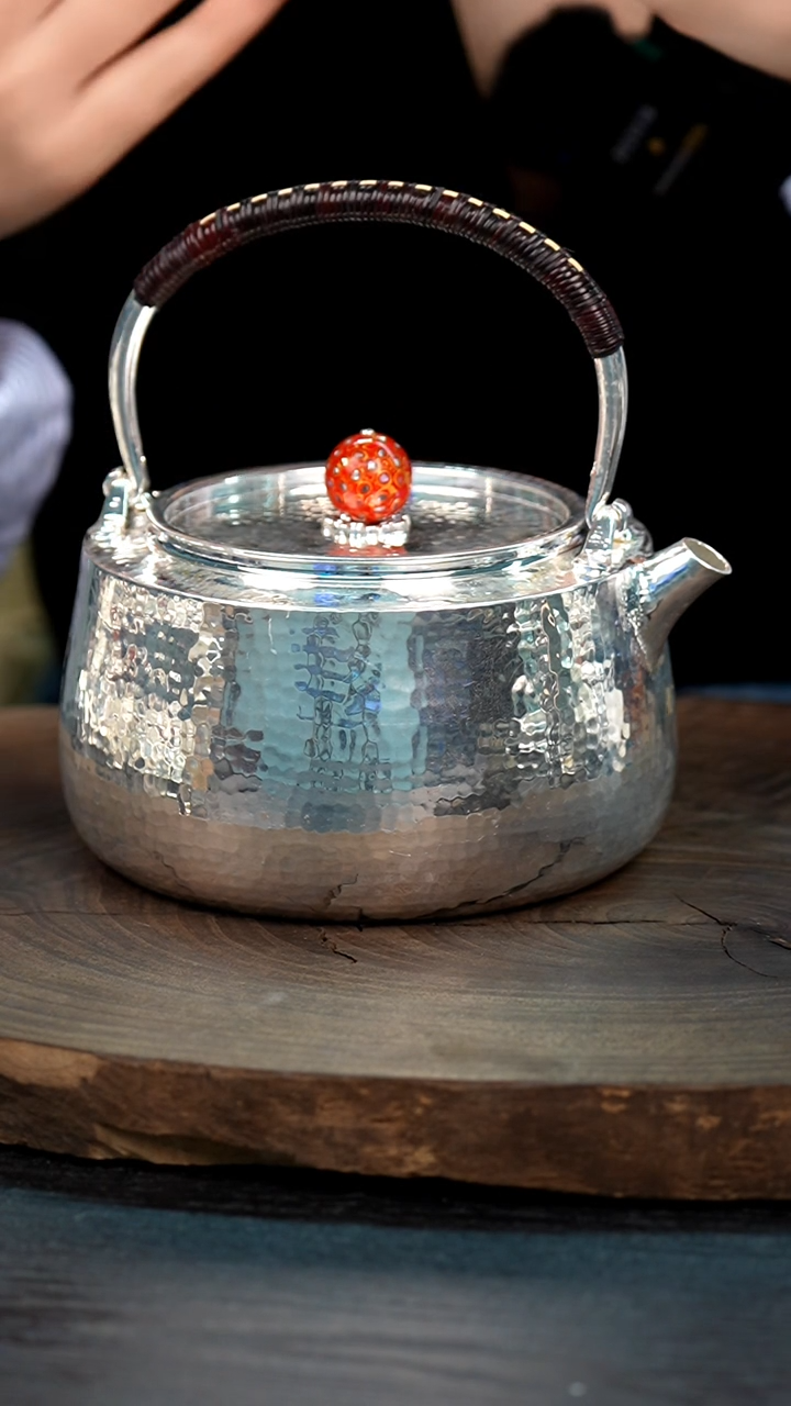 【闪购商品】手工锤纹银烧水壶