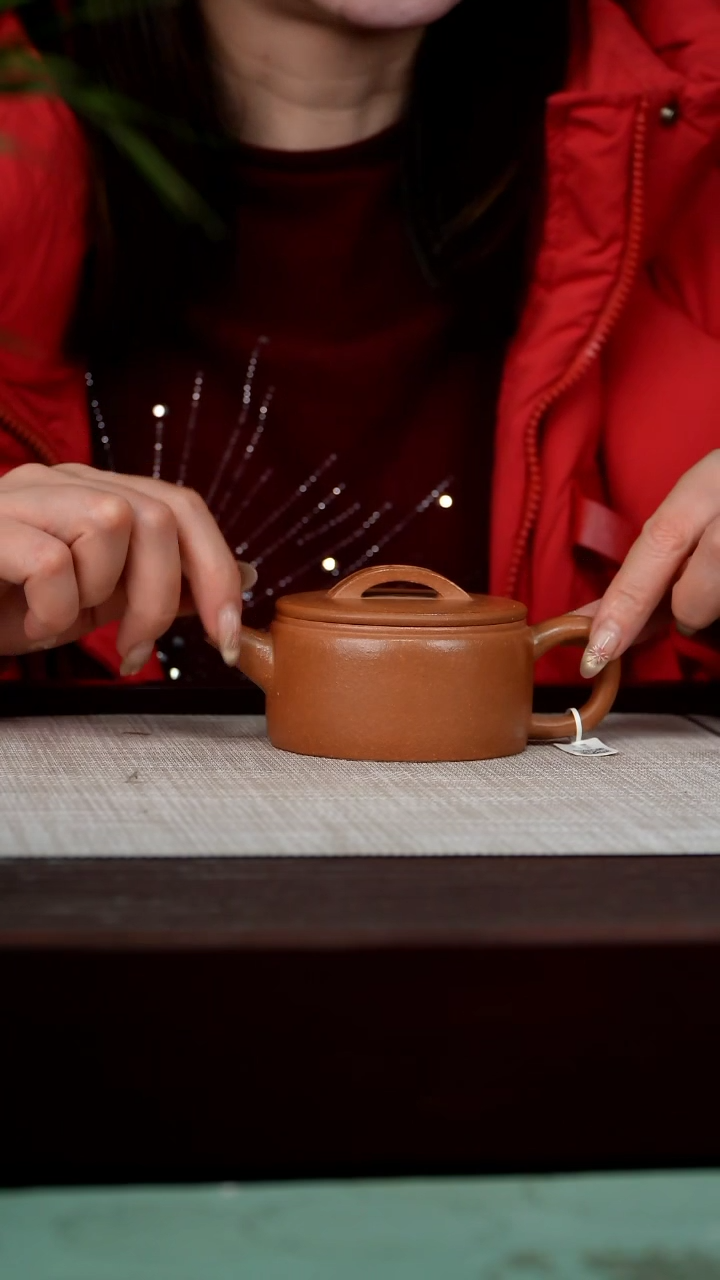 【闪购商品】宜兴原矿紫砂壶茶壶150C