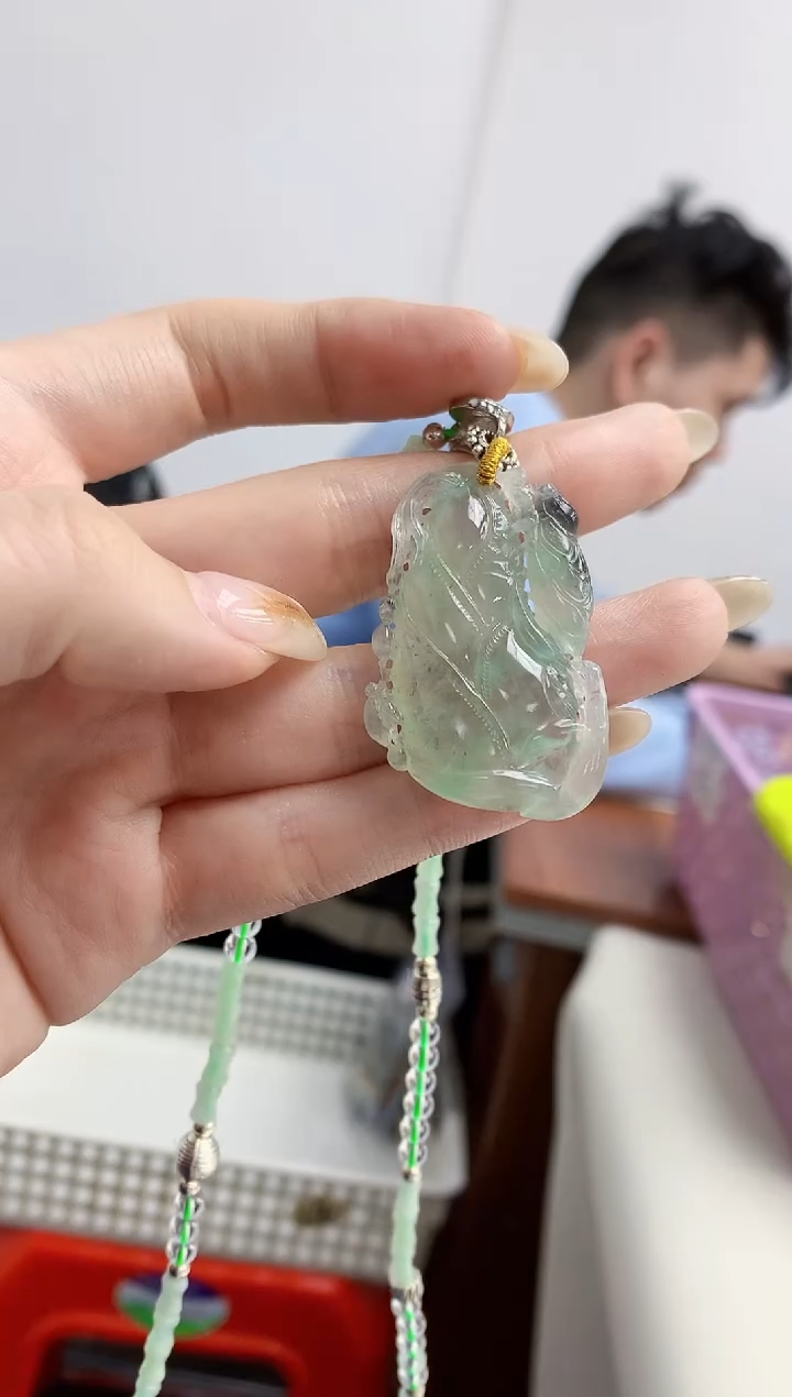 未镶嵌定制翡翠3495jw-毛货挂件26