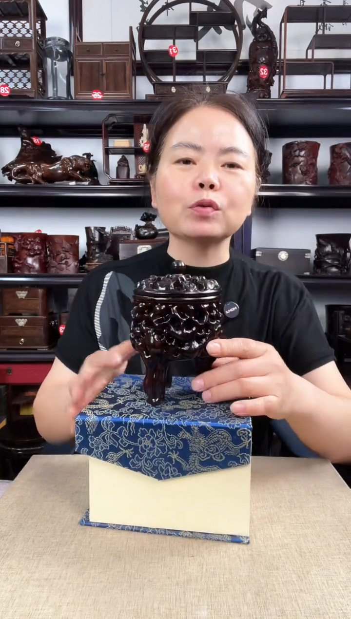 木老李红木工艺品