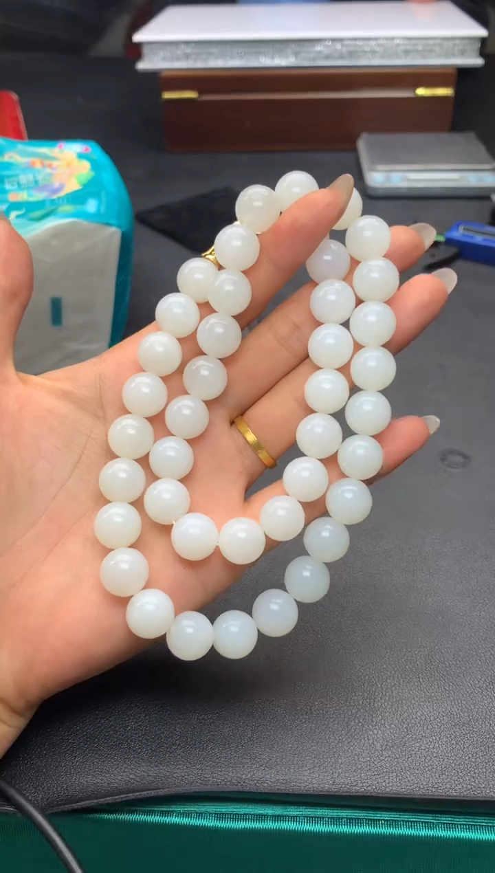 【闪购商品】定制和田玉Boss阳天然和田玉（拍一发一）