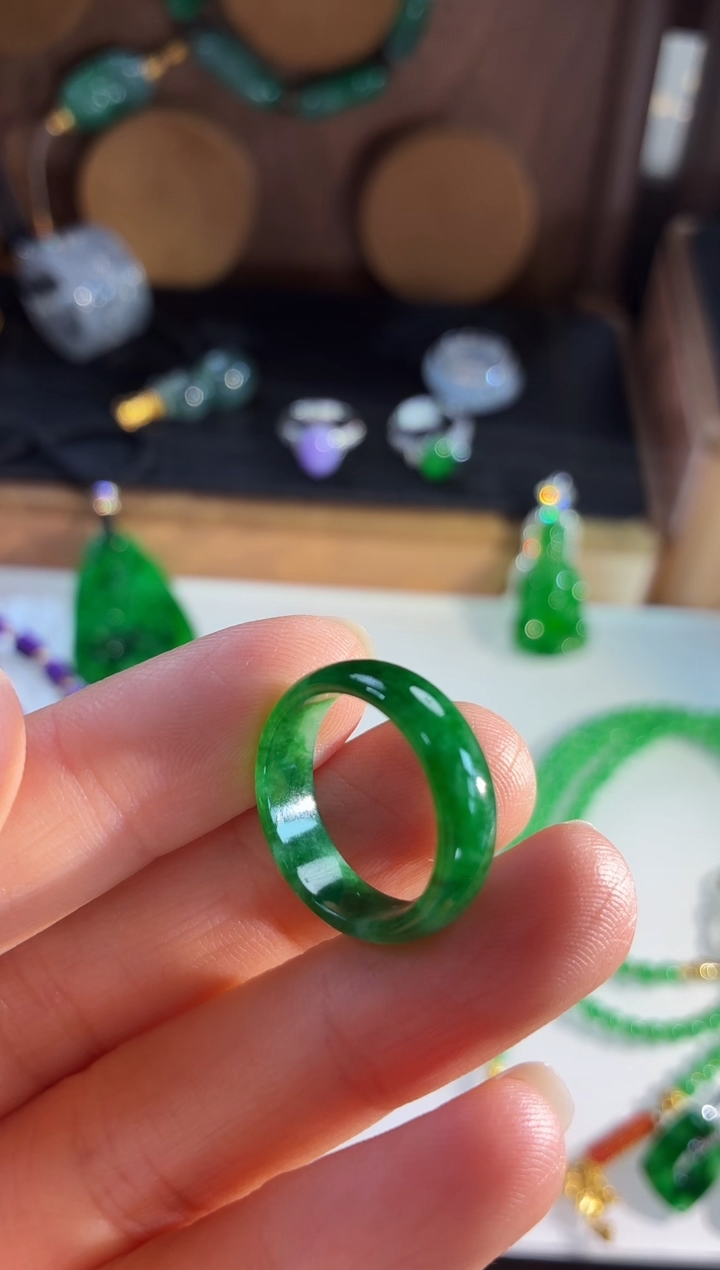 未镶嵌戒指翡翠戒指13