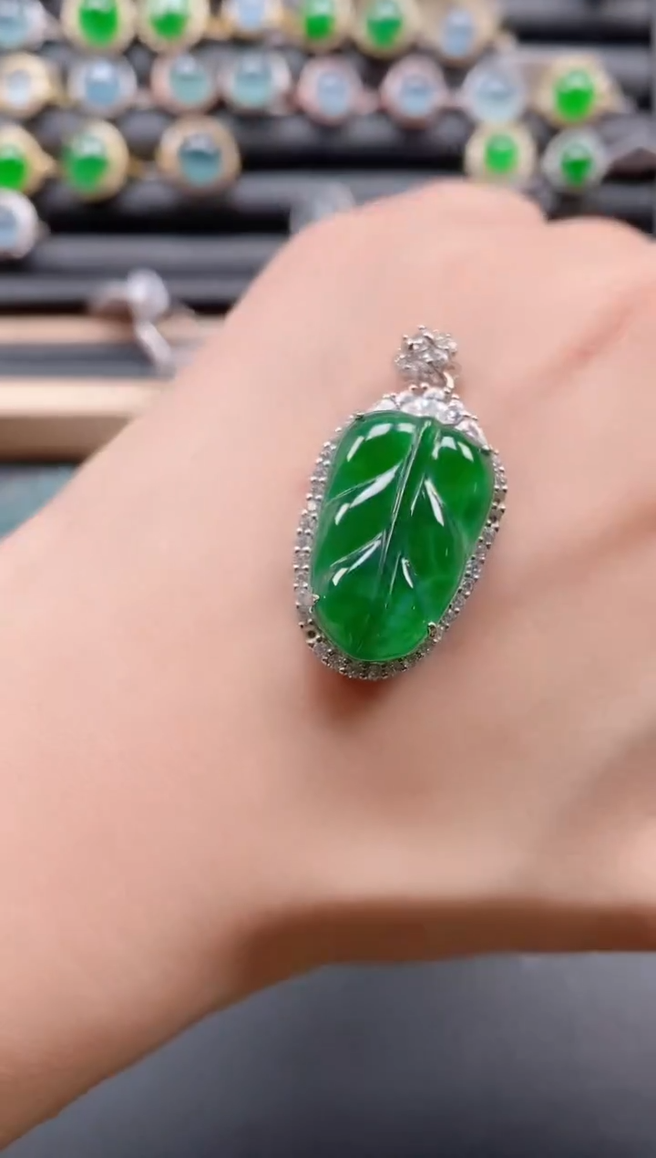 银S925镶嵌戒指翡翠1111