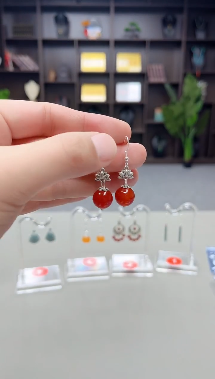 未镶嵌耳饰玛瑙/玉髓718000