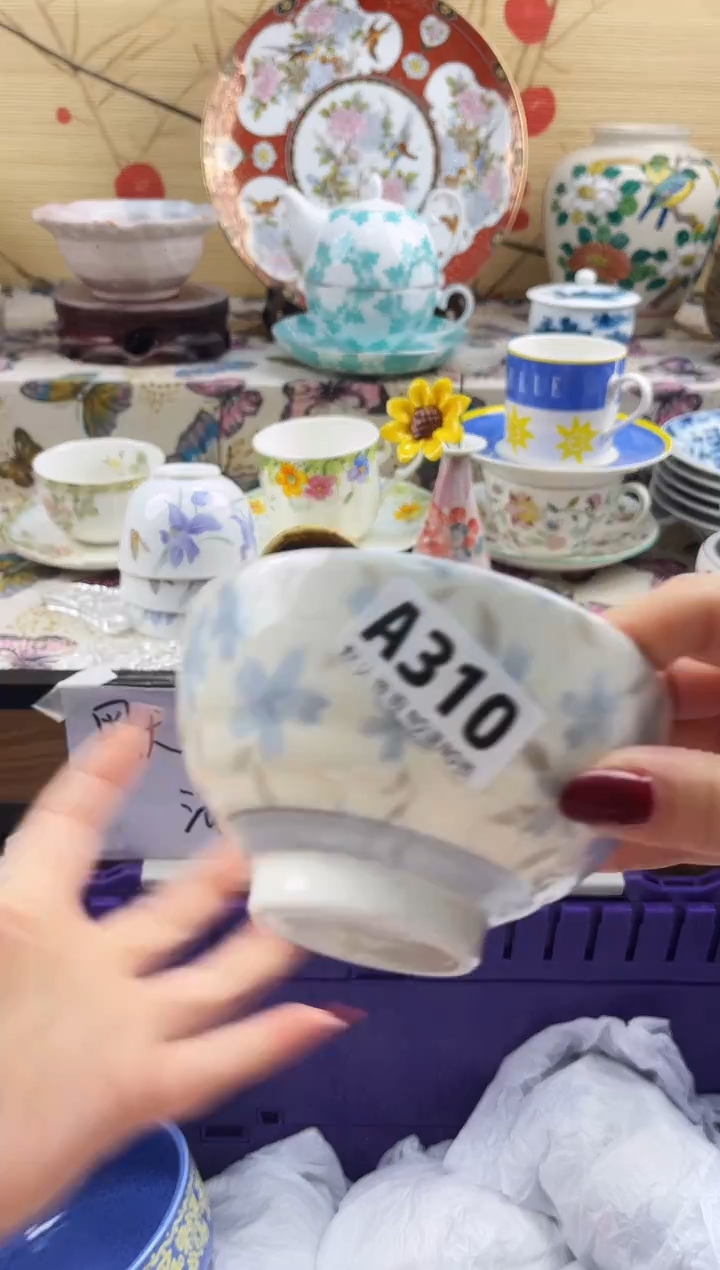 L***a==============a310