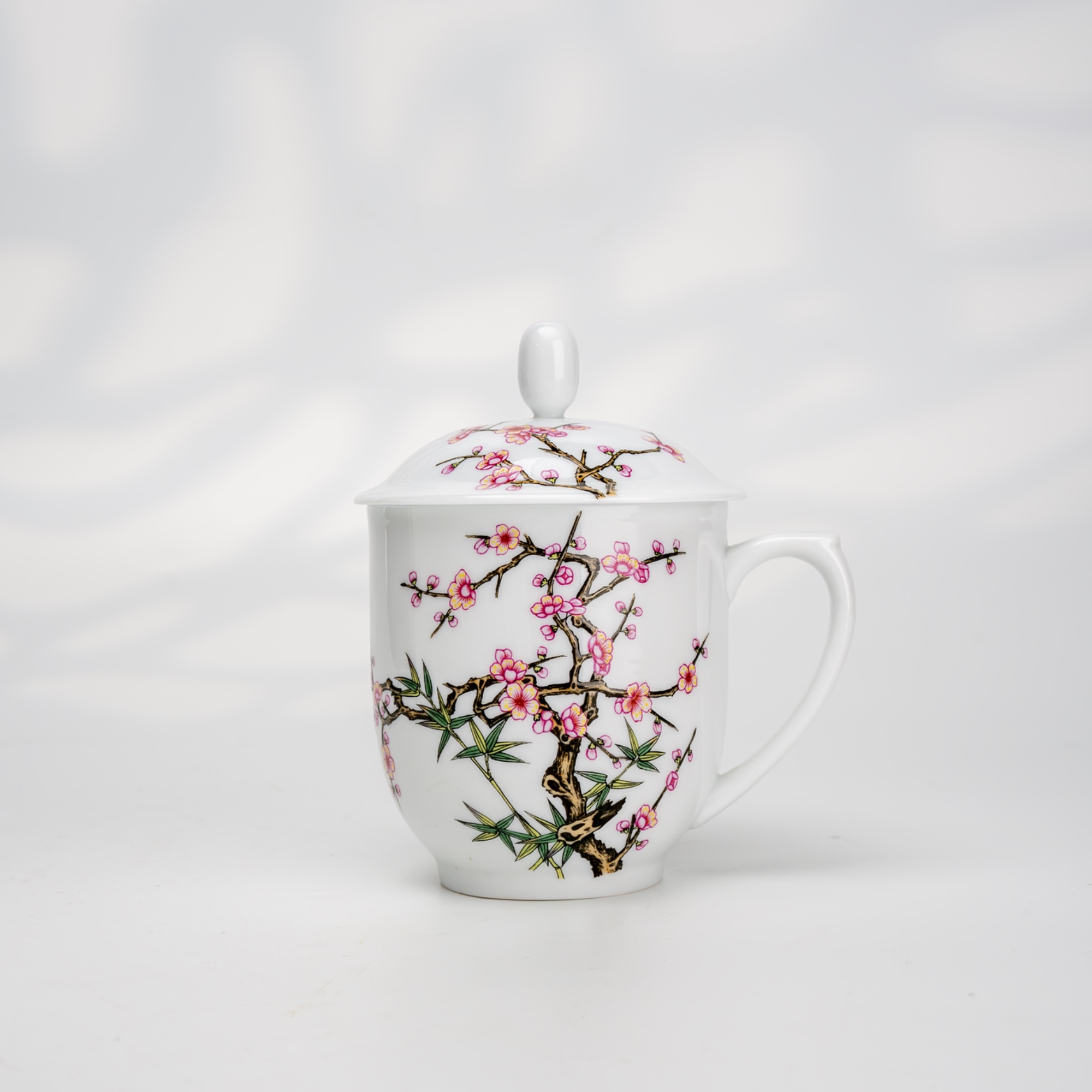 熊建军窑珐琅彩梅竹先春办公杯