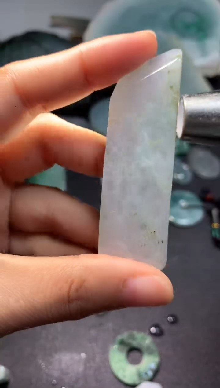 【闪购商品】翡翠颈饰未镶嵌料子