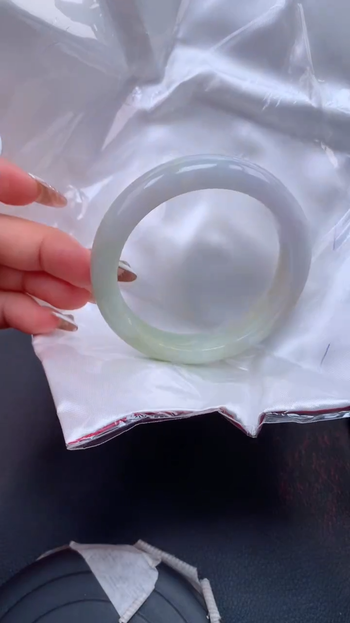 【闪购商品】翡翠手镯未镶嵌天然缅甸A货翡翠手镯