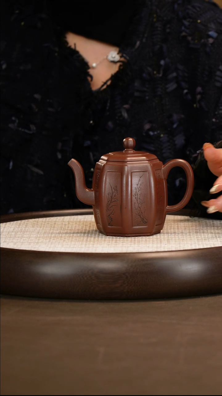李昌鸿 八方来财 陈腐紫泥 300c/竹杯/狮象玉鼎/四条屏