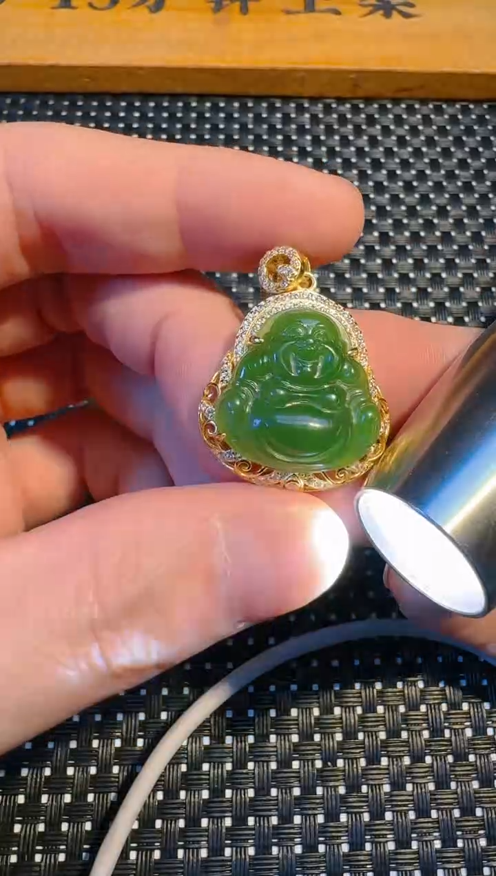 【闪购商品】和田玉银S925镶嵌吊坠吊坠